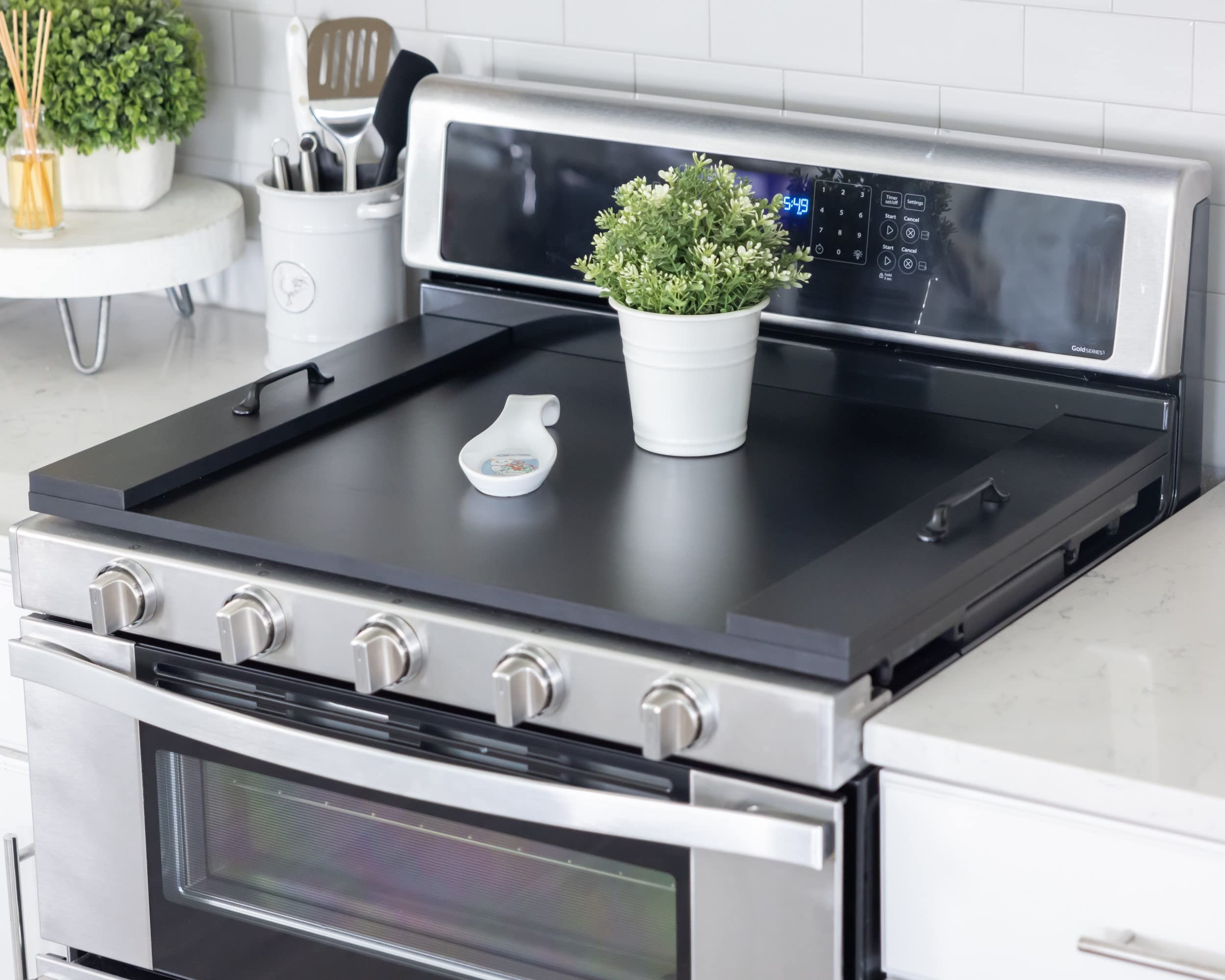 Creating Multigenerational Cooking Spaces with Stove Top Covers插图