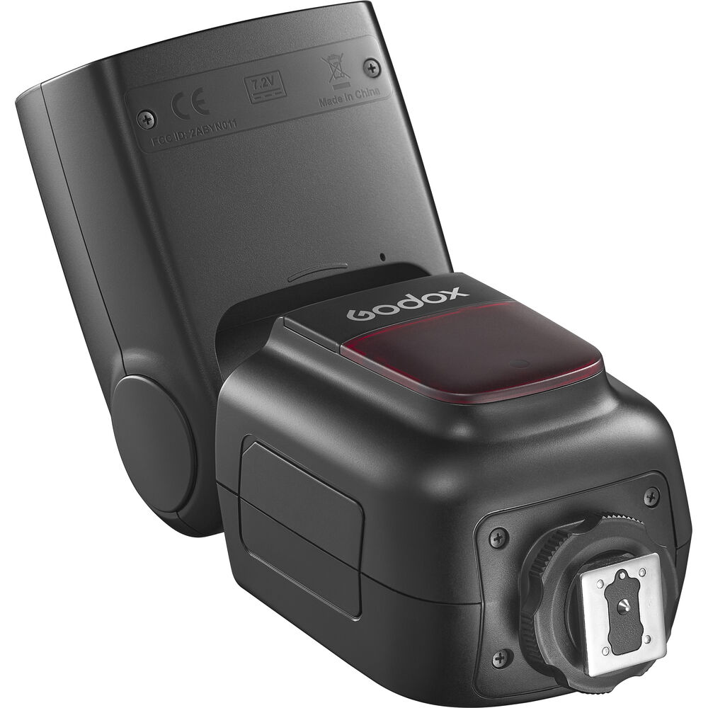 The Advantages of Using a Detachable Camera Flash for Wedding Photography插图