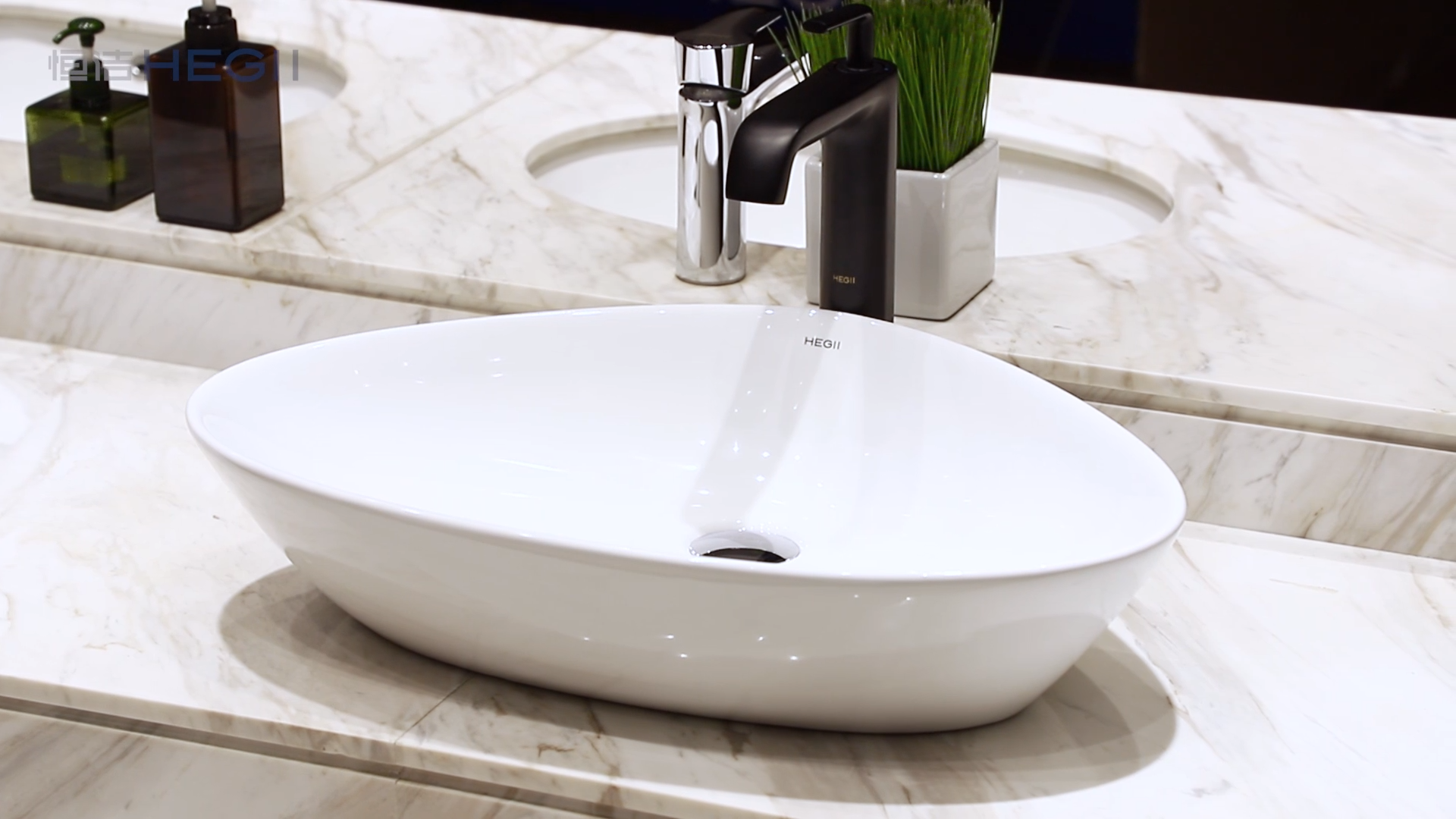 how to unclog a bathroom sink with standing water