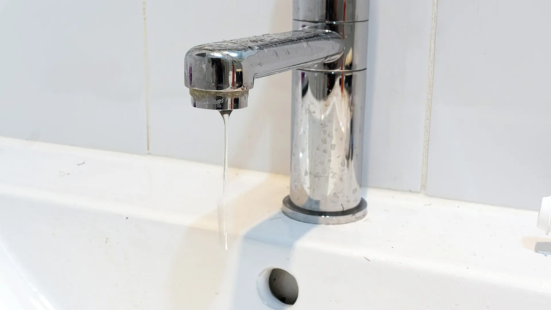 low water pressure in bathroom sink