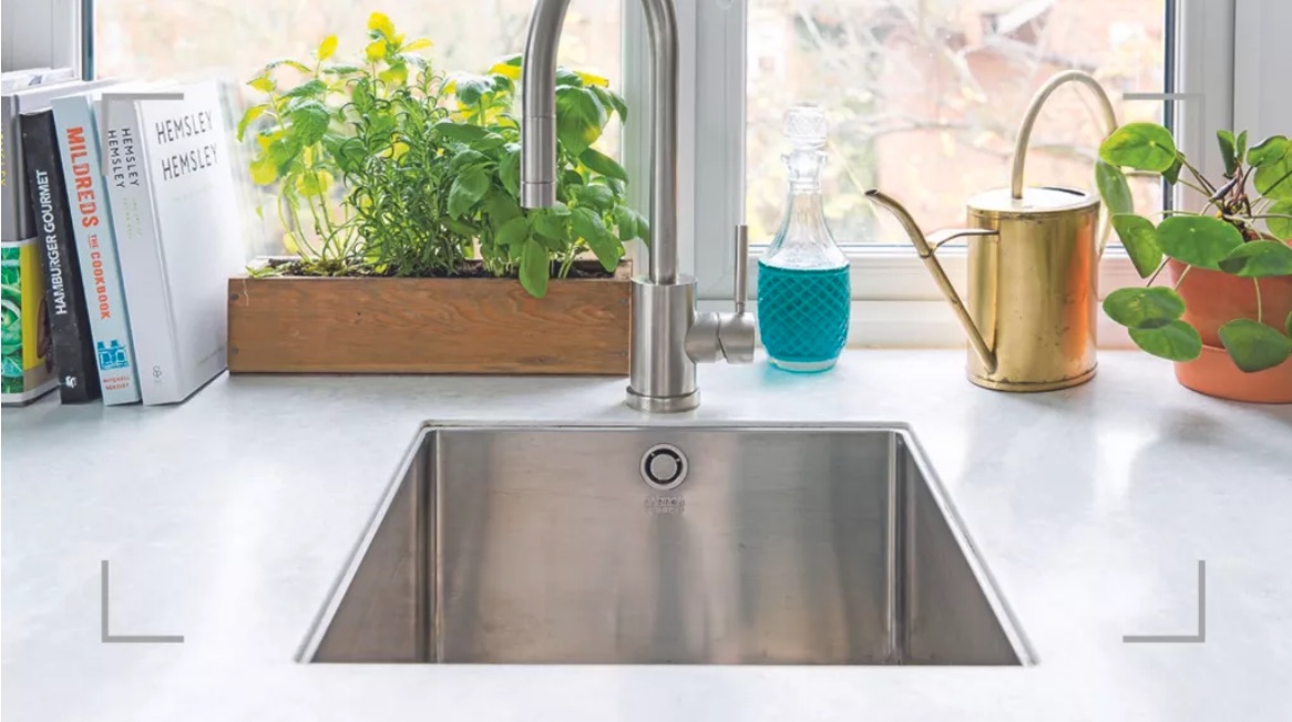 how to remove stains from stainless steel sink