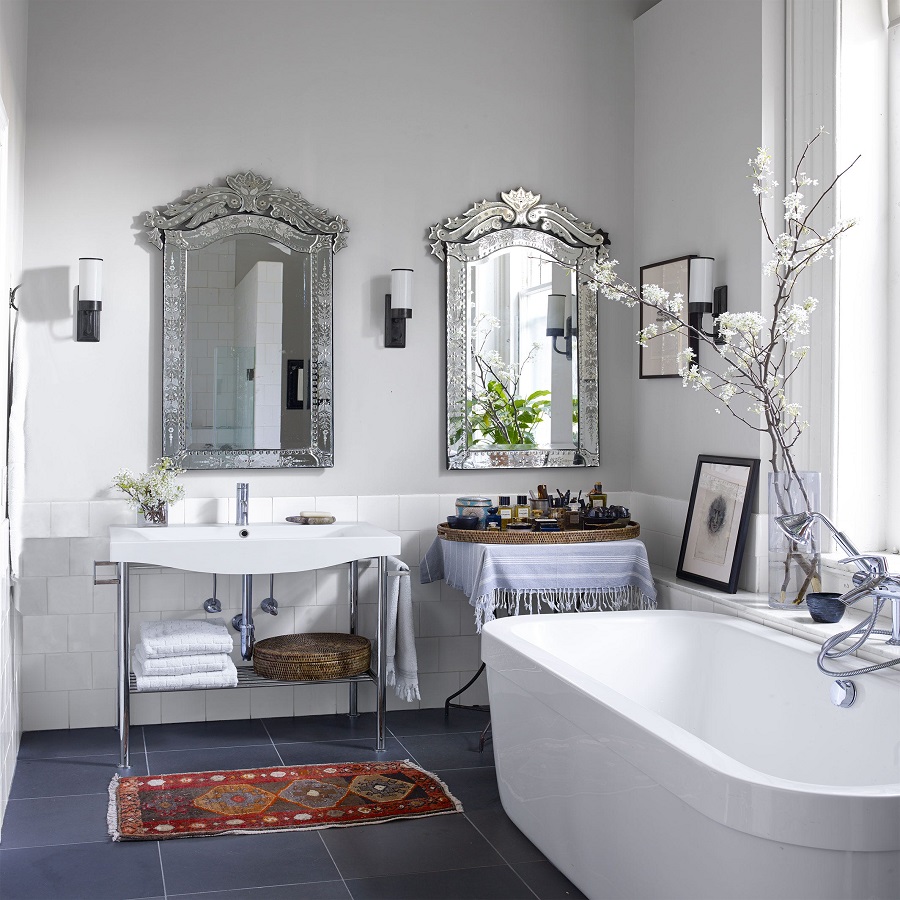 small bathroom layouts