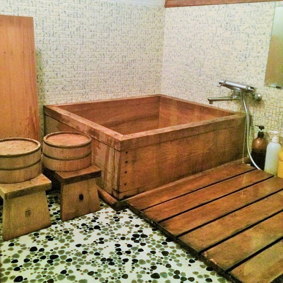 japanese style bathroom