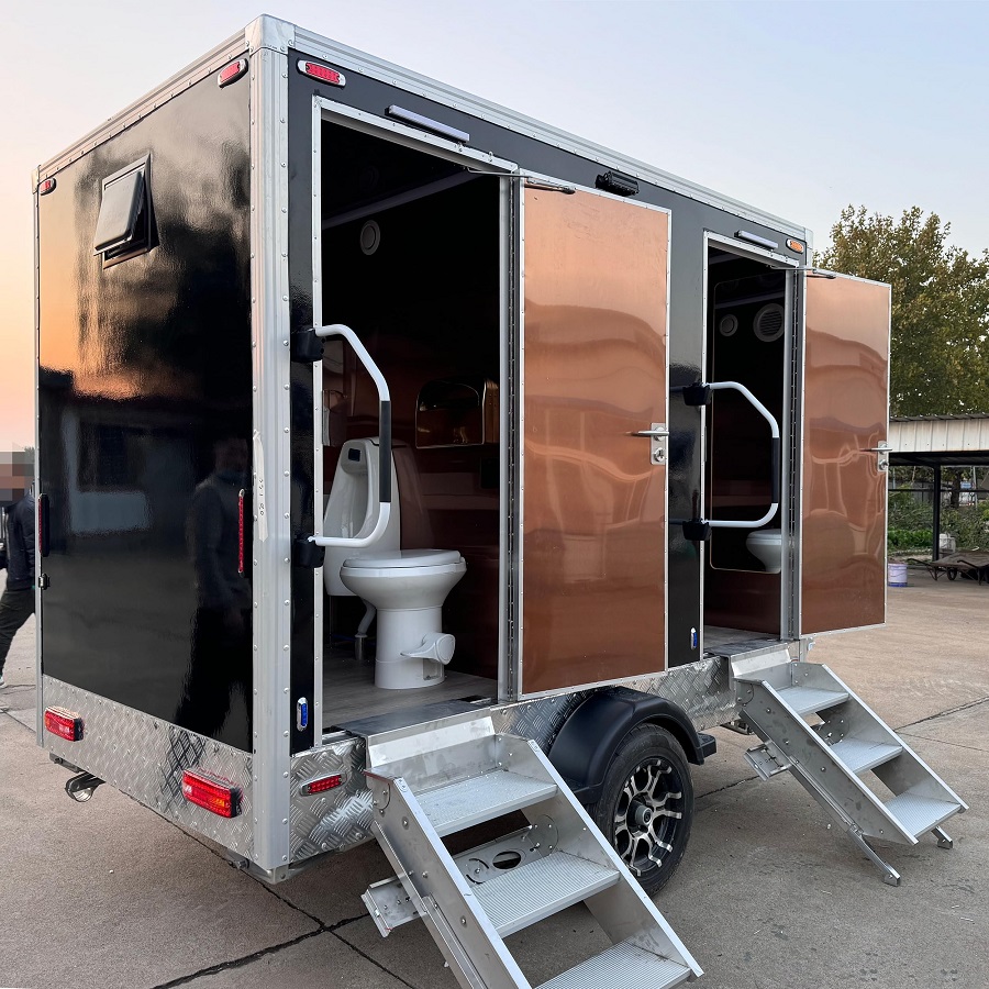 mobile bathroom trailer
