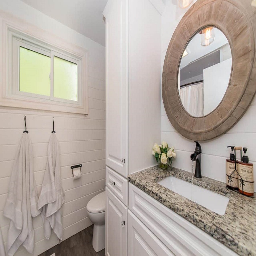 farmhouse shiplap bathroom