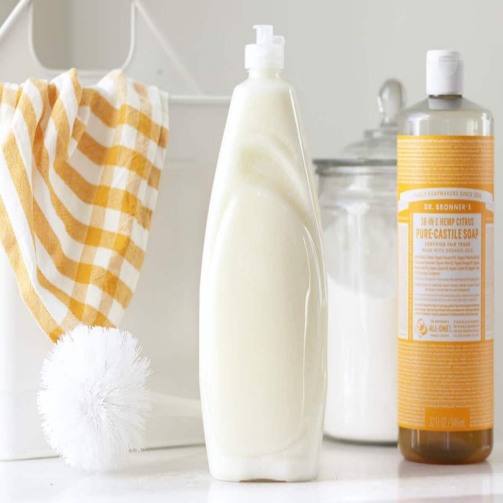 diy bathroom cleaner