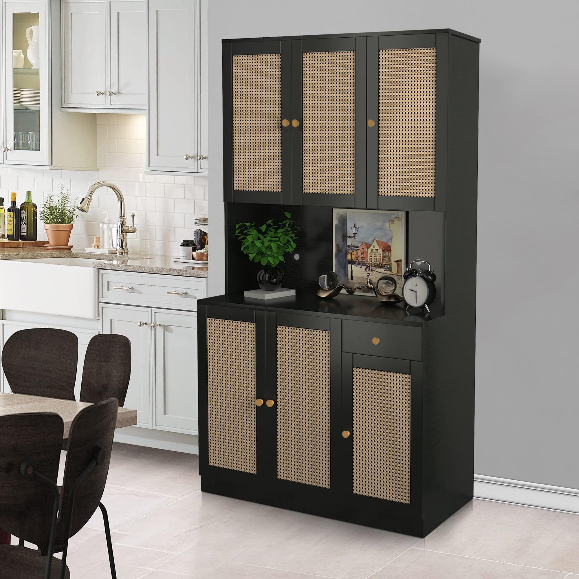 kitchen cabinet